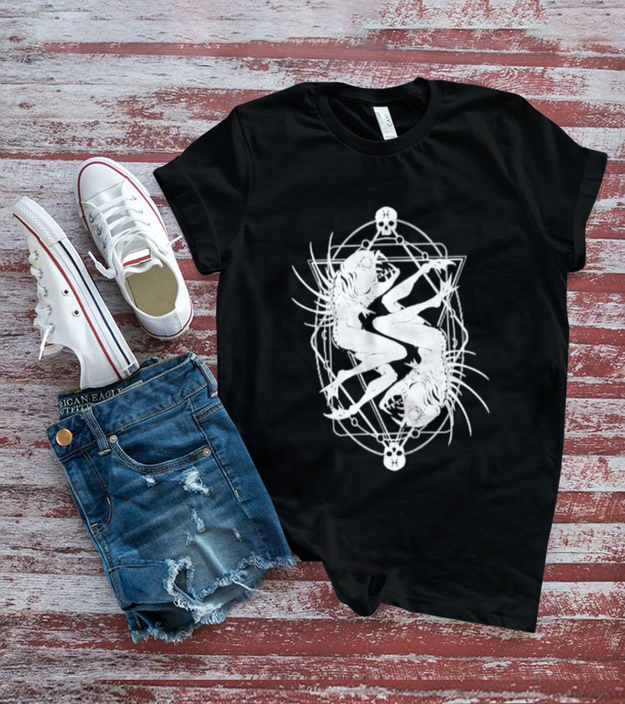 Pisces Zodiac Skull Fish Astrology Gothic Symbolism T-Shirt