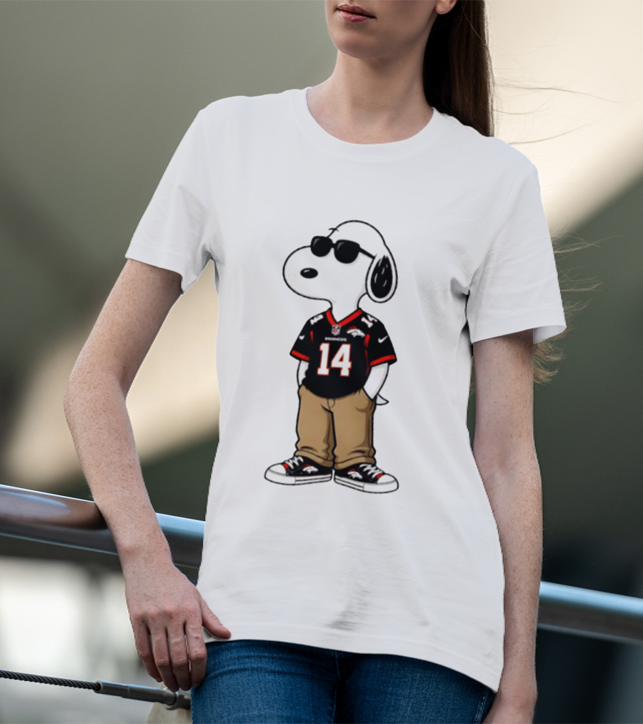 Denver Broncos Snoopy 2026 Football Wearing Sunglasses T-Shirt