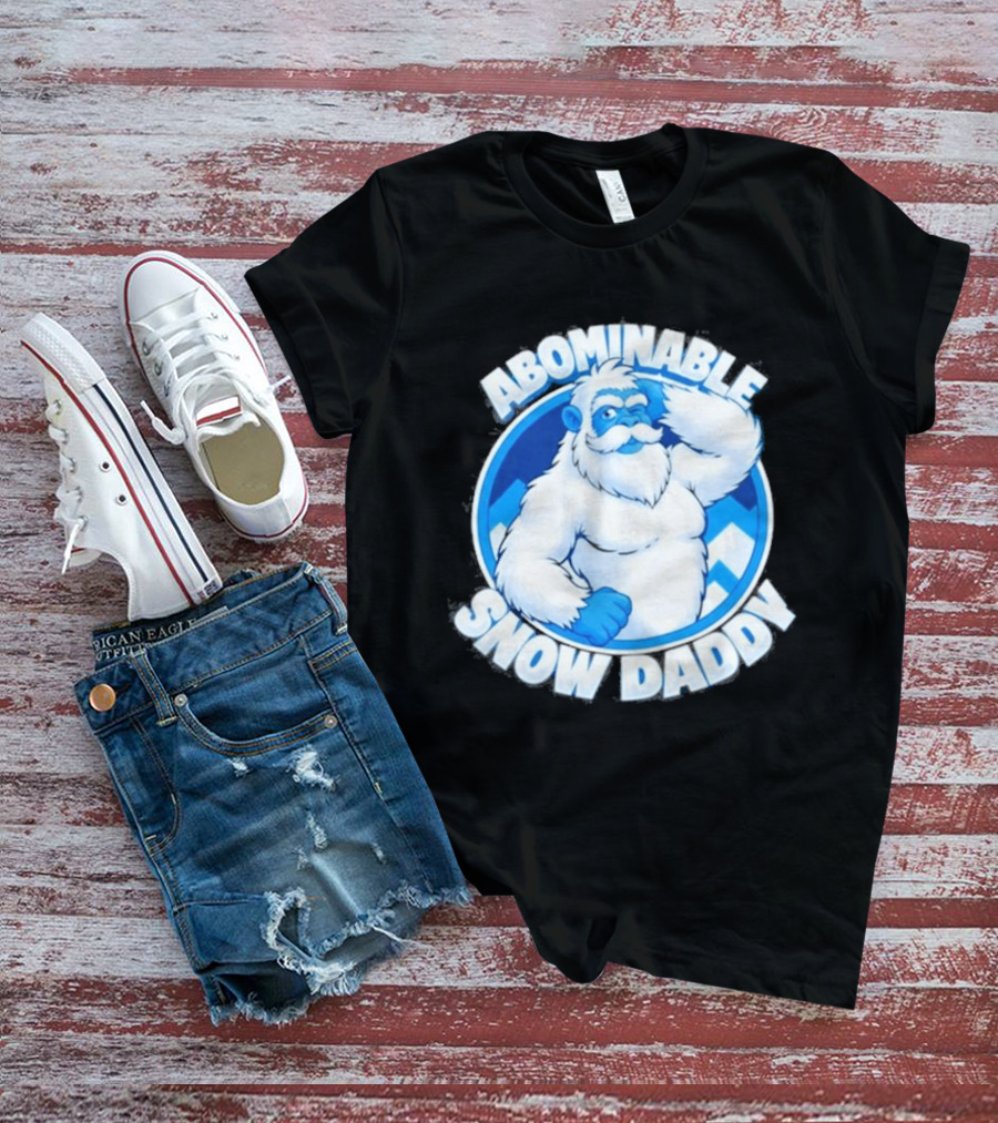 Abominable Snow Daddy Yeti Bigfoot Sasquatch Ice Blue Circle T-Shirt
