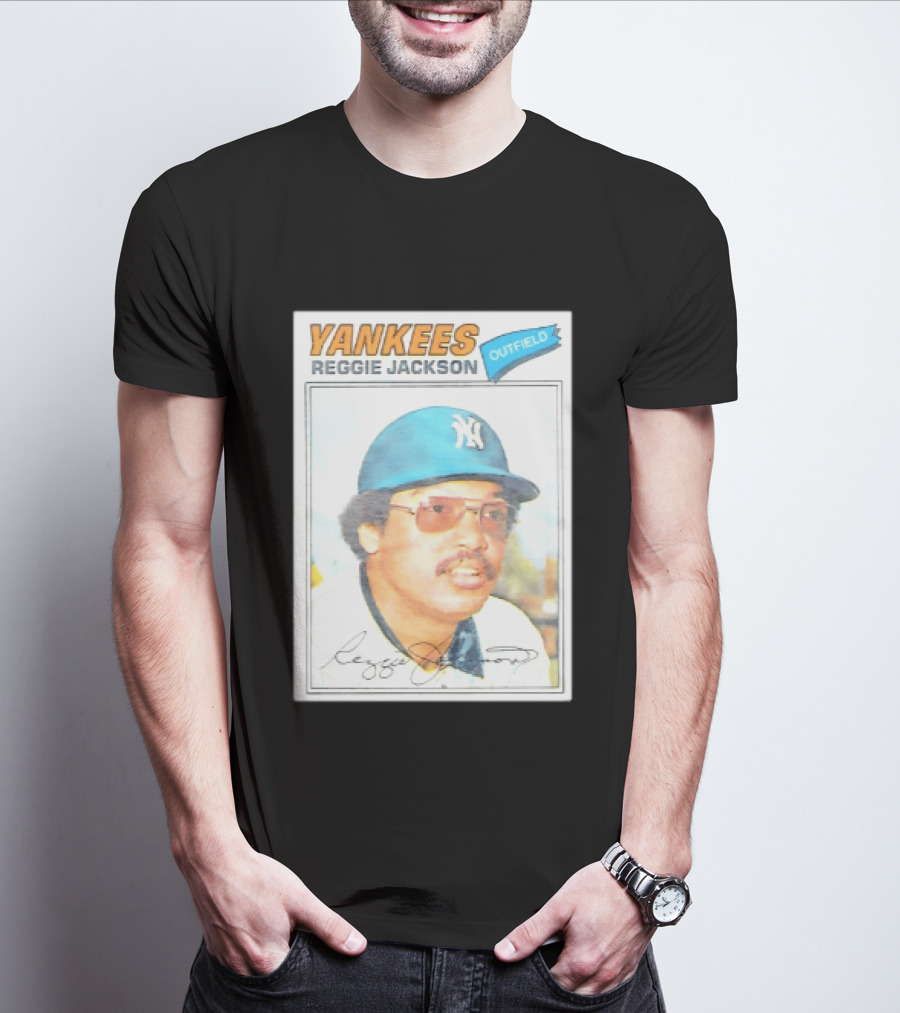 Yankees Reggie Jackson Outfield 1977 Topps Baseball Card T-Shirt