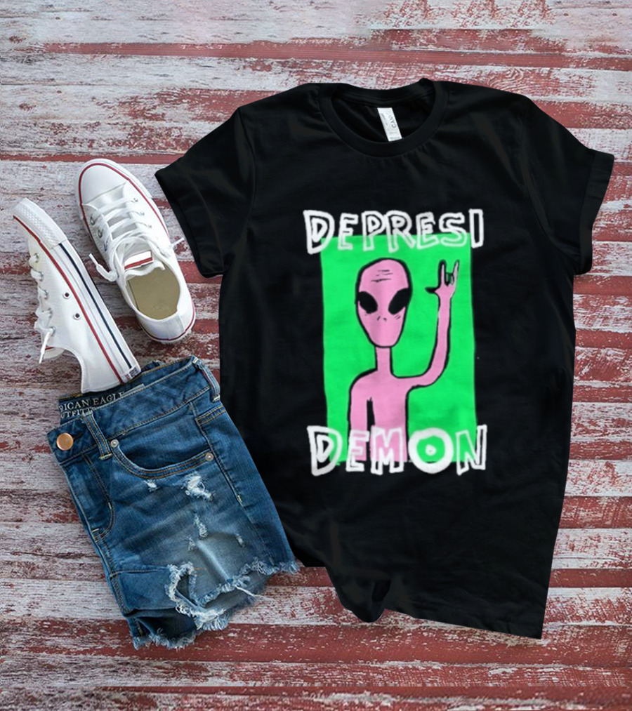 Depresi Demon Pink Alien Rock On Meme T-Shirt