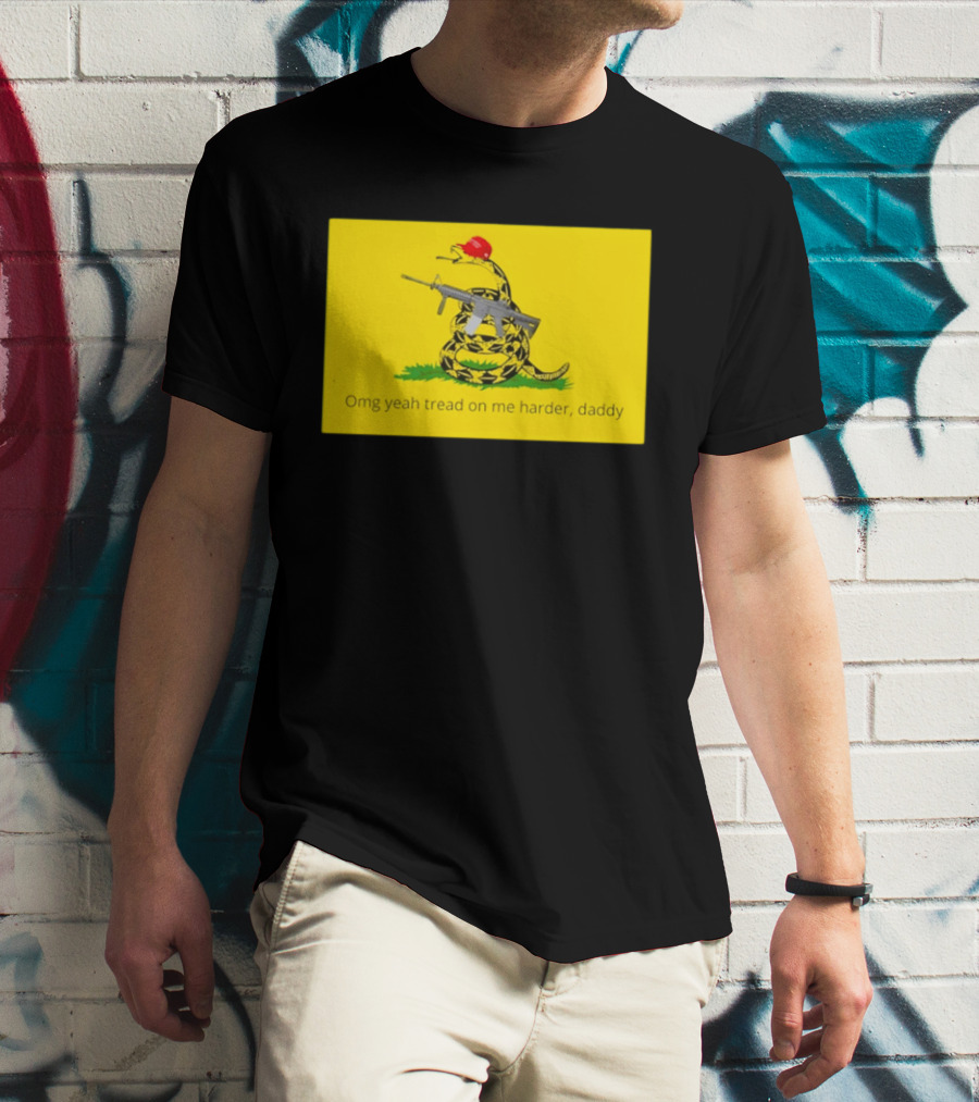 Omg Yeah Tread On Me Harder Daddy Maga 2026 Snake With Red Hat And Rifle T-Shirt