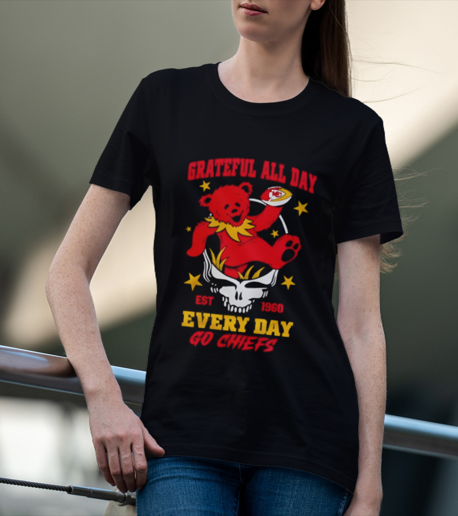 Grateful All Day Every Day Go Chiefs Est 1960 Kansas City Chiefs X Grateful Dead T-Shirt