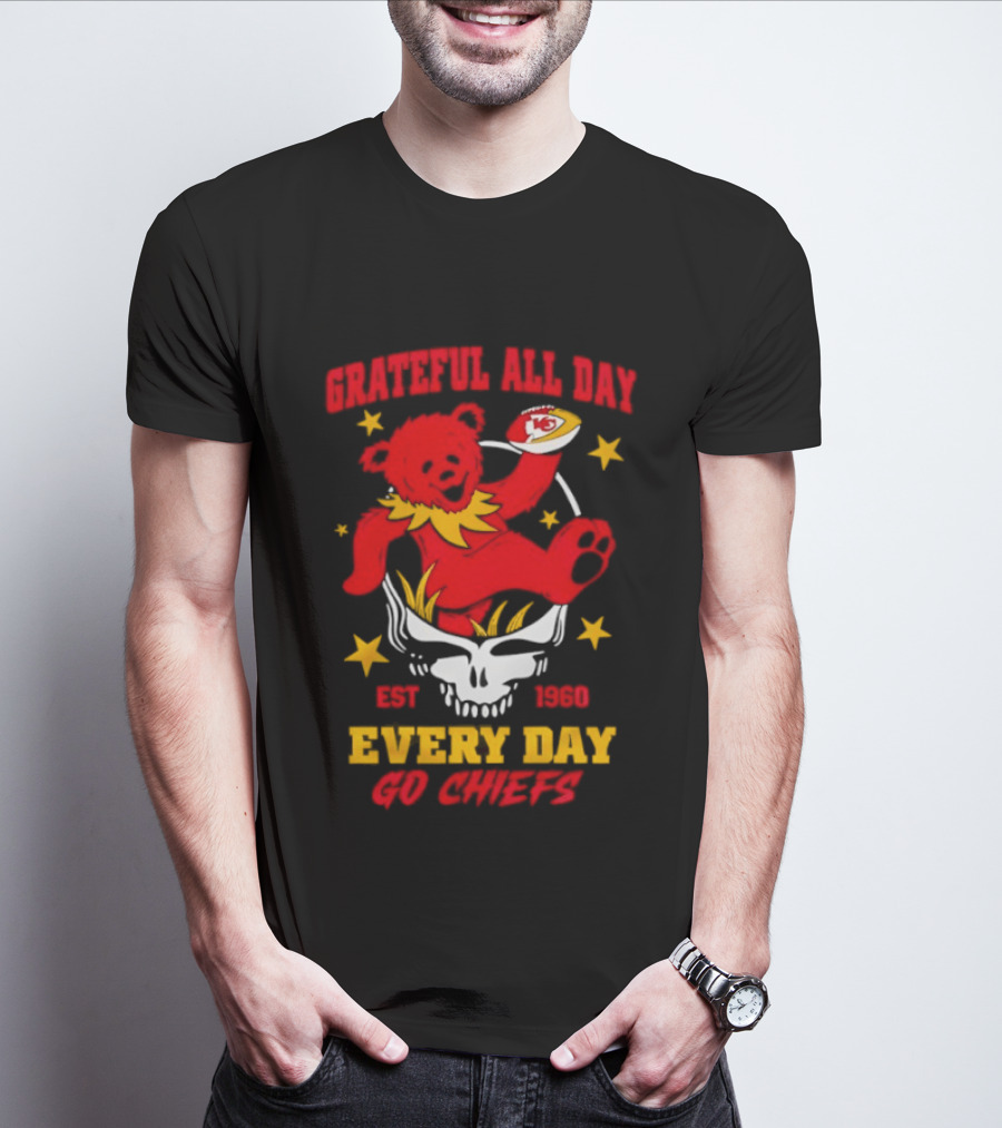 Grateful All Day Every Day Go Chiefs Est 1960 Kansas City Chiefs X Grateful Dead T-Shirt
