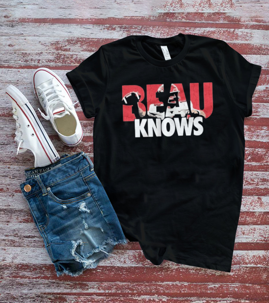 Youngstown State Penguins Beau Knows Football T-Shirt