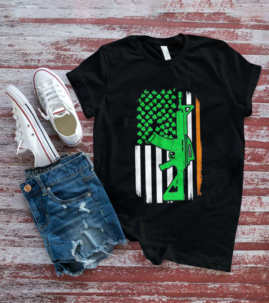 AR15 Shamrock American Irish Flag St Patrick's Day T-Shirt