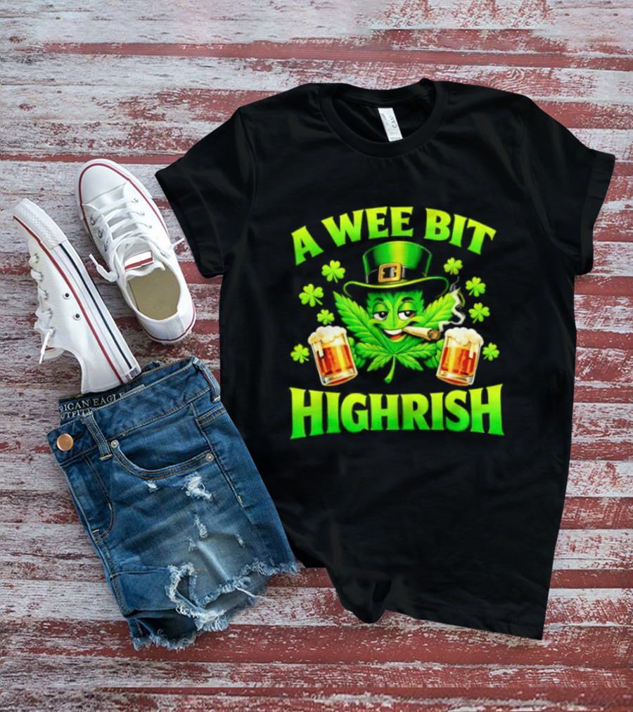 A Wee Bit Highrish St Patrick's Day Smoking Leprechaun Beer Shamrock T-Shirt