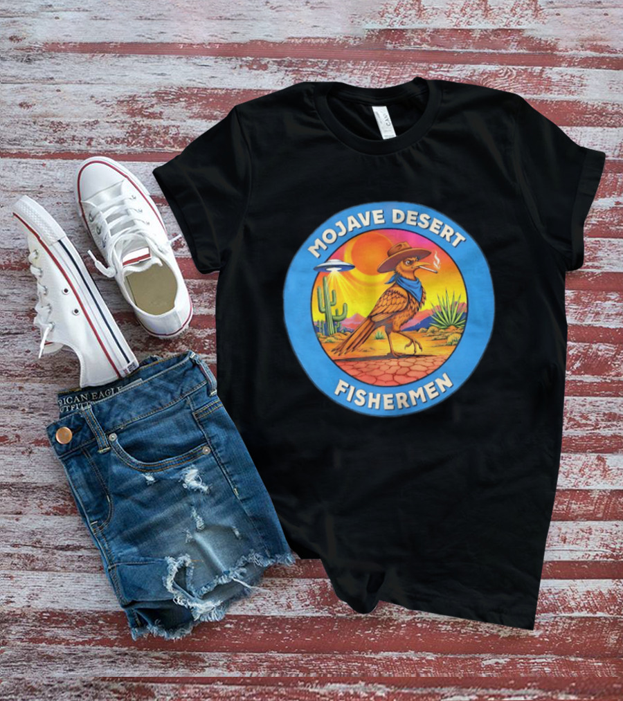 Mojave Desert Fishermen UFO Roadrunner Cowboy Sunset Cactus Circle T-Shirt