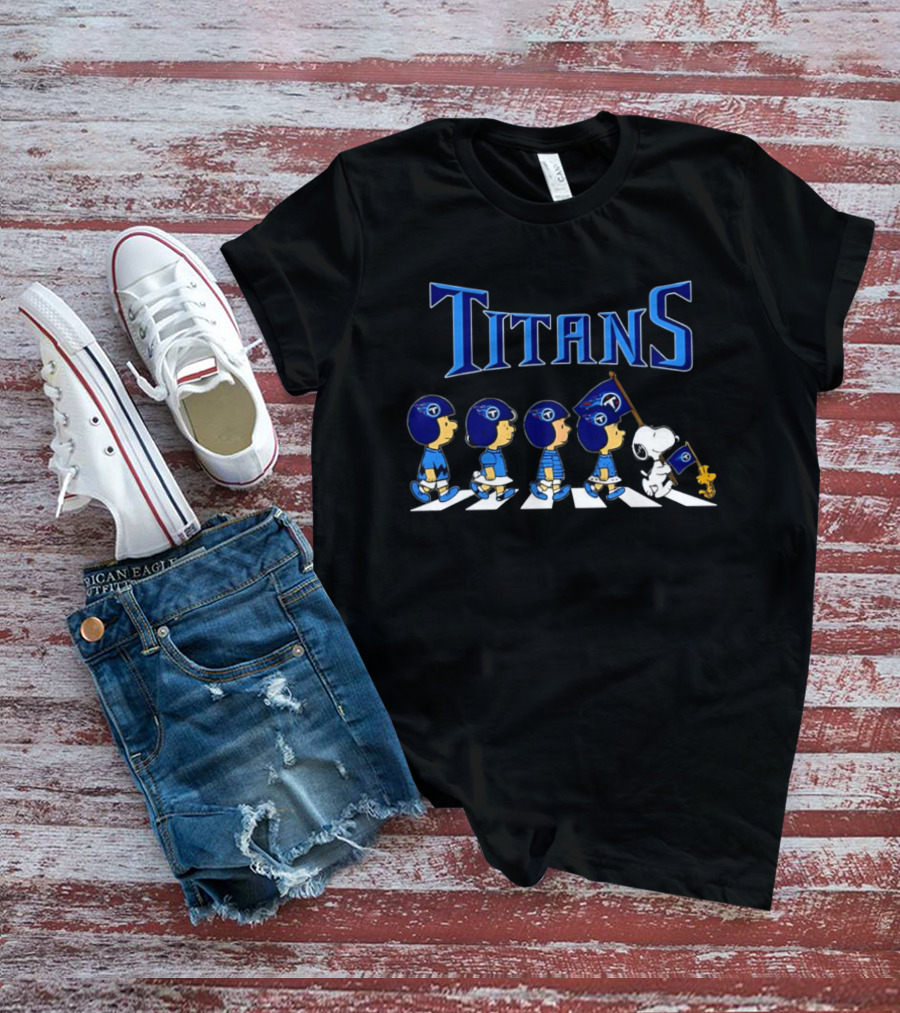 Peanuts Characters Marching With Tennessee Titans Flag T-Shirt