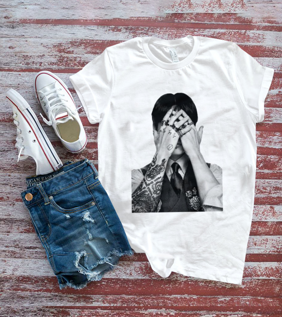 Jung Kook BTS Arirang Tour Tattoo Art Aesthetic T-Shirt