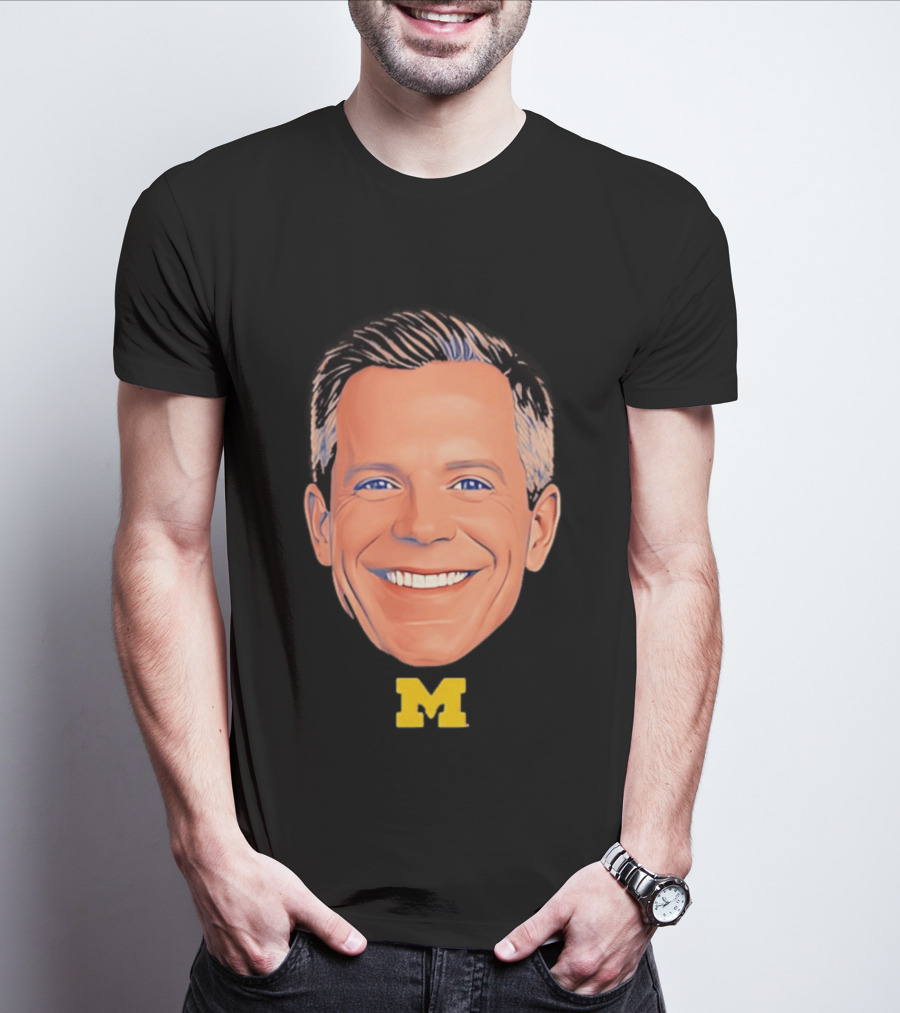 Dusty May Big Face Michigan Wolverines M Yellow T-Shirt