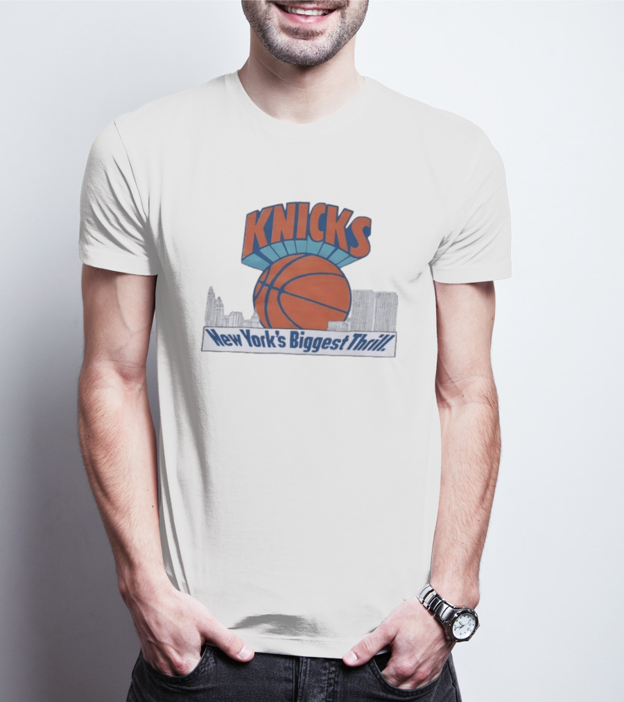 Knicks New York's Biggest Thrill Basketball Skyline T-Shirt