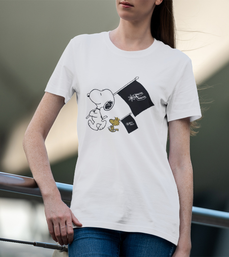 Snoopy Woodstock San Antonio Spurs Flags Peanuts NBA Fan T-Shirt