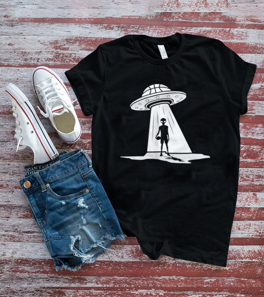 Victor Wembanyama Spurs UFO Alien Encounter T-Shirt