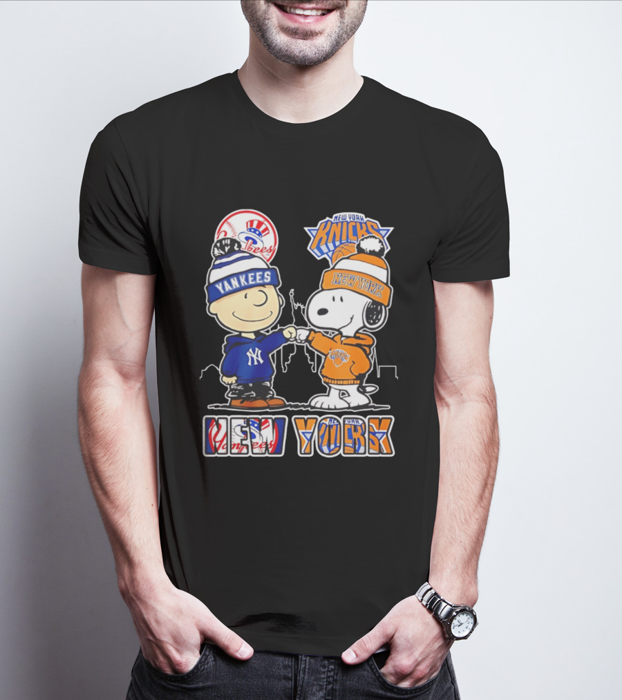 New York Yankees New York Knicks Charlie Brown Snoopy T-Shirt