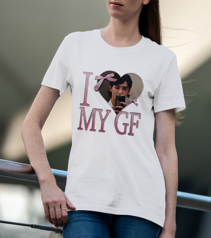 I Heart My GF Pink Bow Selfie T-Shirt