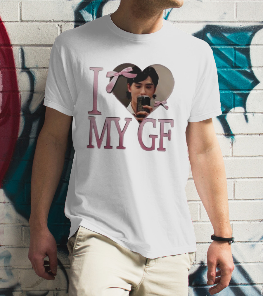 I Heart My GF Pink Bow Selfie T-Shirt