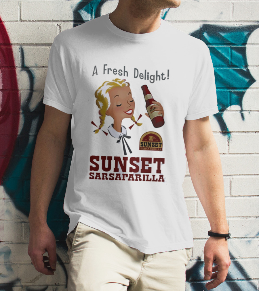 A Fresh Delight Sunset Sarsaparilla Bottle Vintage Fallout T-Shirt