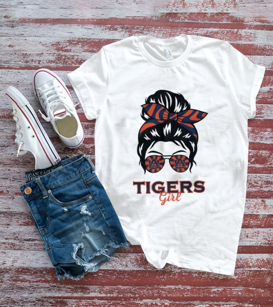 Auburn Tigers Girl Messy Bun Glasses Bow T-Shirt