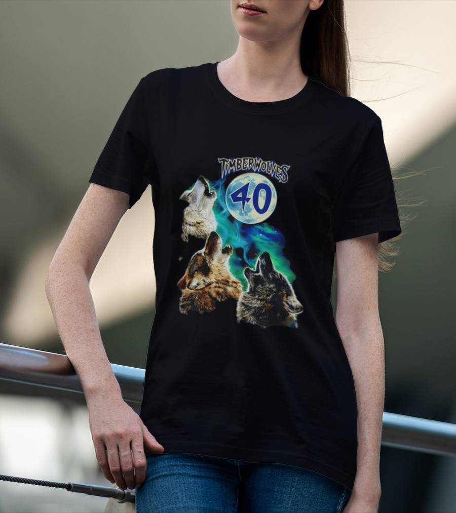 Minnesota Timberwolves 40 Wolves Howling At Blue Moon T-Shirt