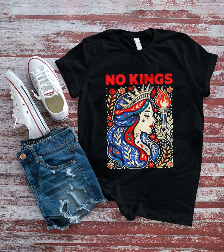 No Kings Liberty Crowned Woman Torch And Floral T-Shirt