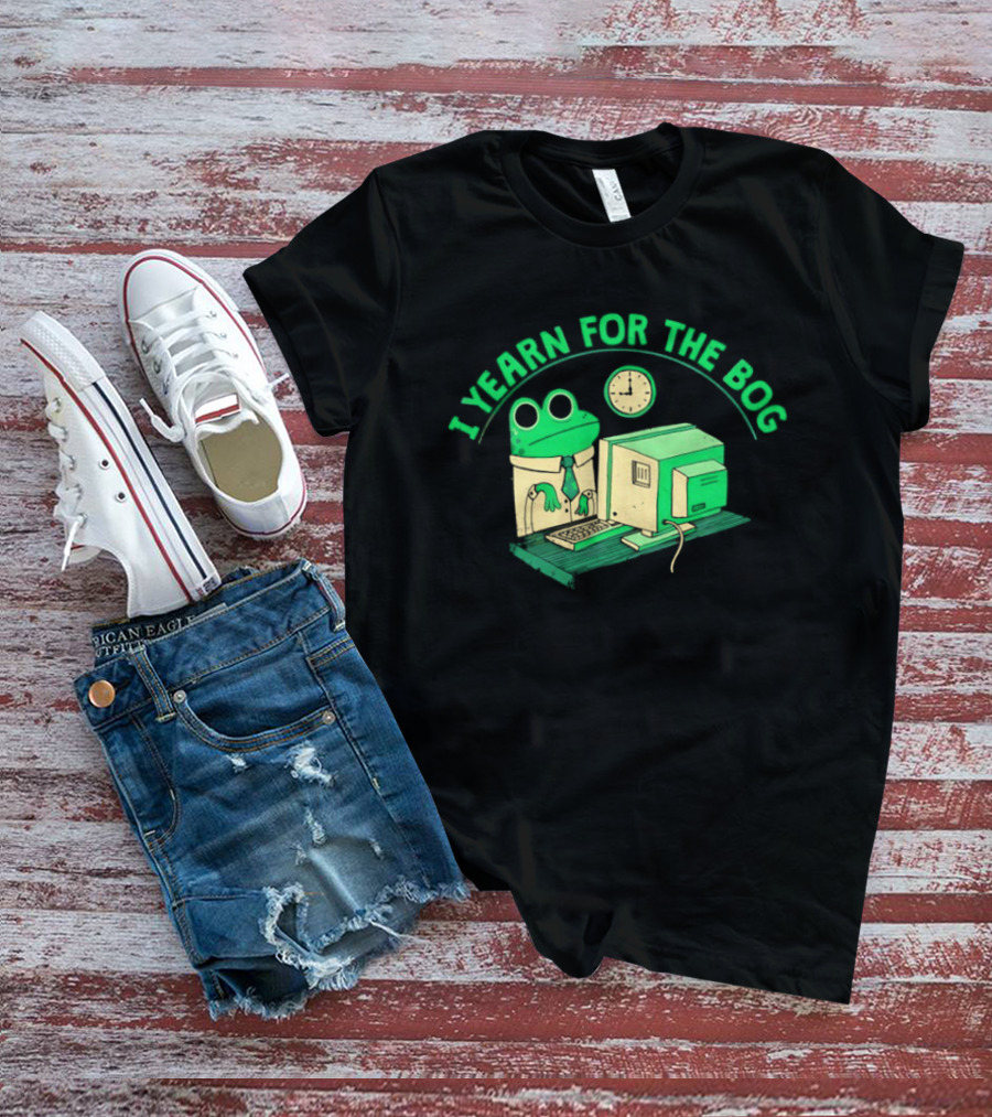 Frog Yearning For The Bog With Retro Computer Charm T-Shirt