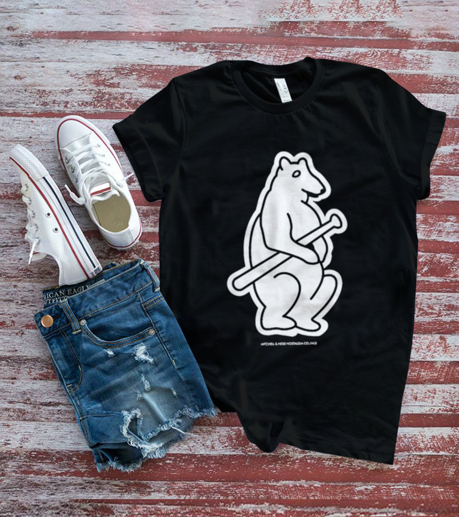 Chicago Cubs Mitchell & Ness Vintage Bear With Bat T-Shirt