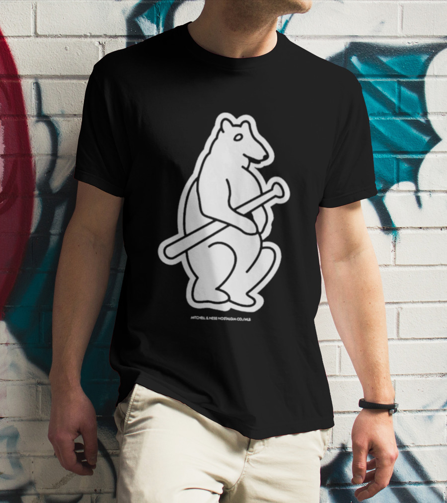 Chicago Cubs Mitchell & Ness Vintage Bear With Bat T-Shirt