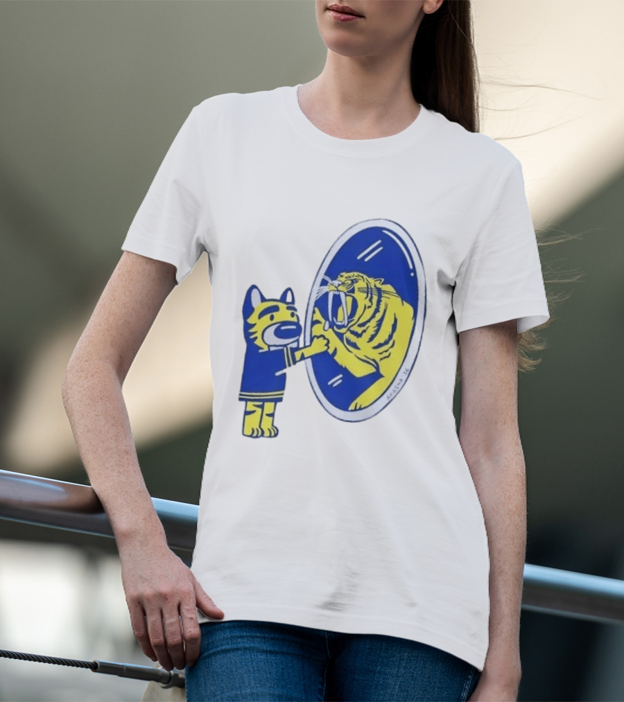 Buffalo Sabres Saber Tooth Tiger Mirror Reflection Comic T-Shirt