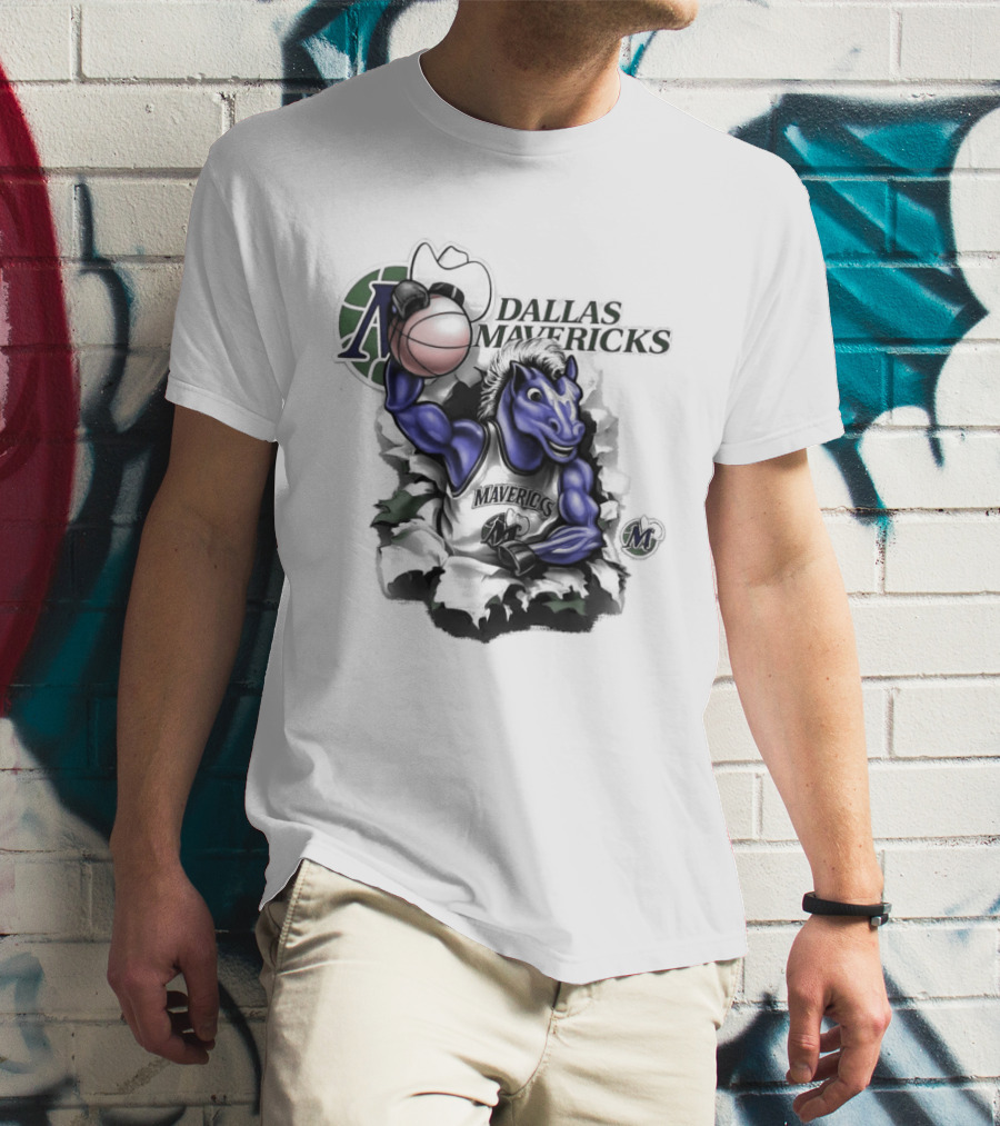 Dallas Mavericks Mitchell & Ness Breakthrough Basketball Horse T-Shirt
