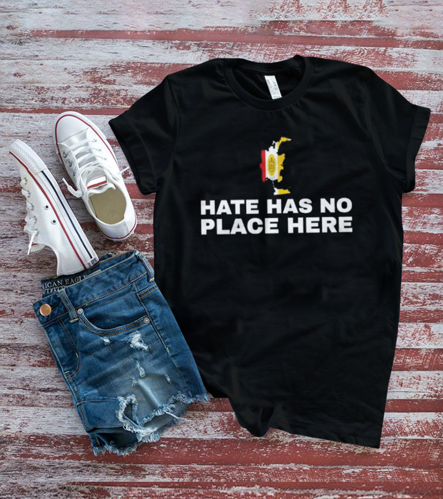 Hate Has No Place Here Multicolor Paintbrush Stroke Motif T-Shirt