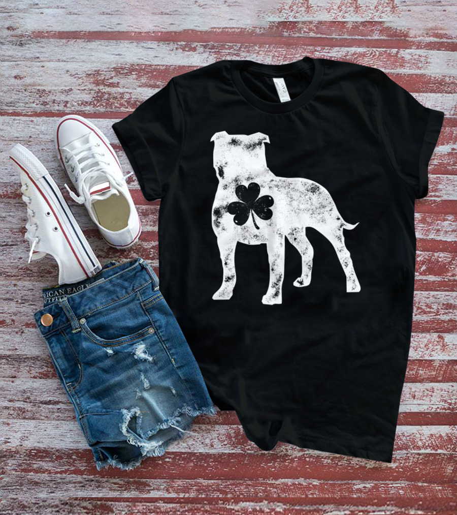 Pit Bull Shamrock St Patricks Day Dog Lover Men T-Shirt