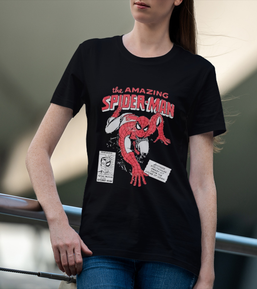 The Amazing Spider Man Peter Parker Dynamic Pose Iconic Comic T-Shirt