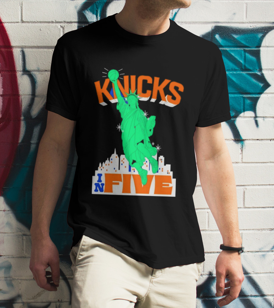 Knicks Statue Of Liberty Dunk In Five Basketball Cartoon Skyline T-Shirt