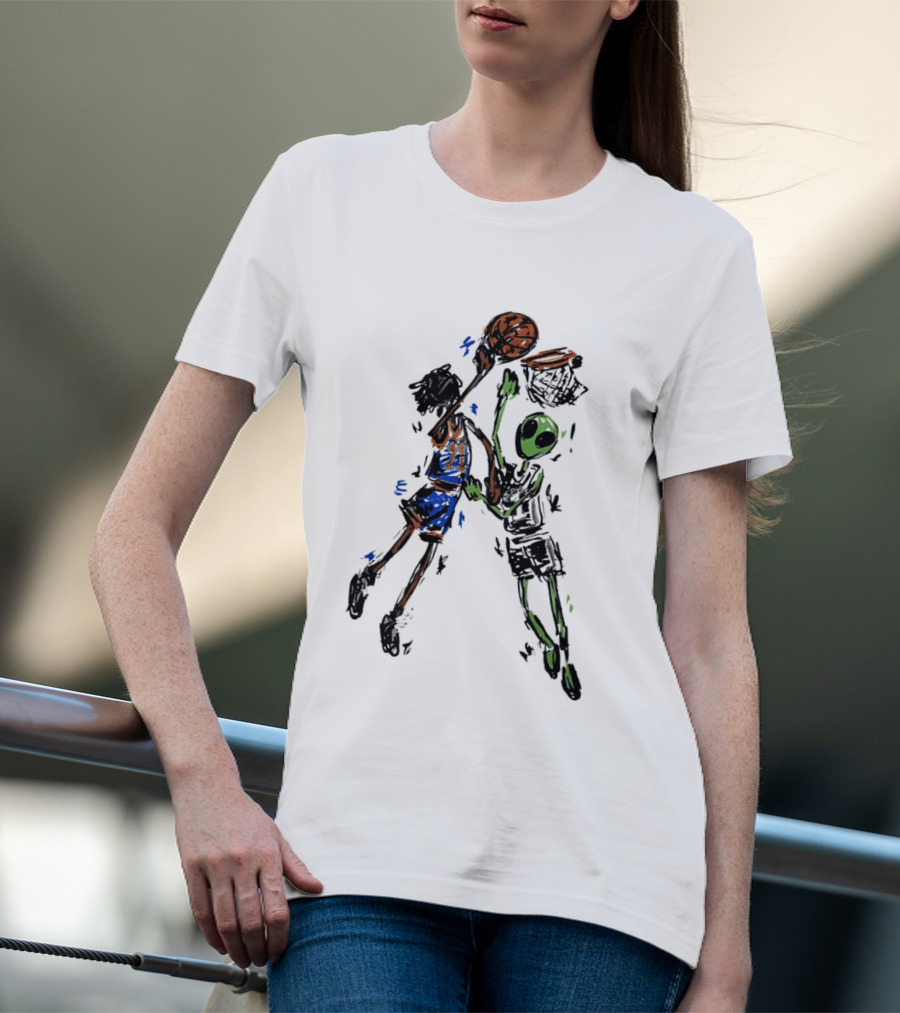 Jalen Brunson Vs Alien Wemby Dunking Showdown Basketball Clash T-Shirt