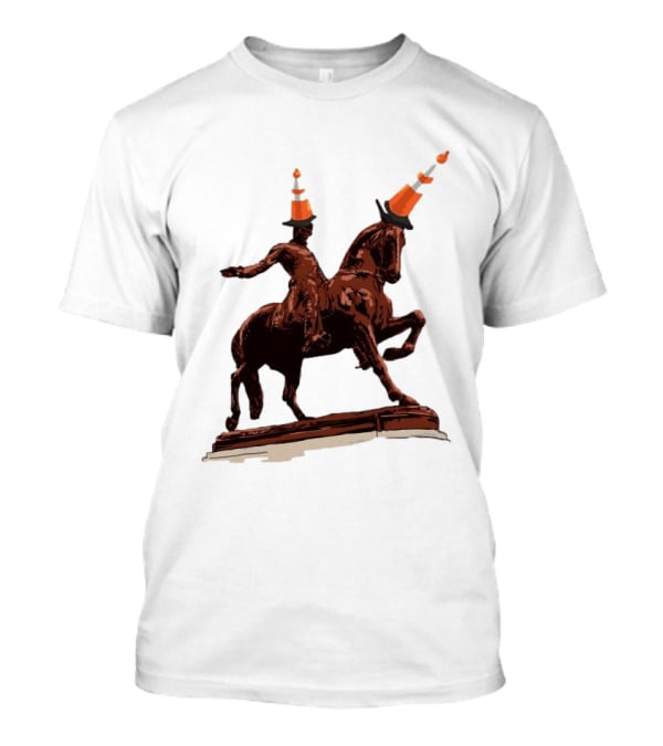 Duke Of Wellington Statue Cone Hat Glasgow Scottish T-Shirt