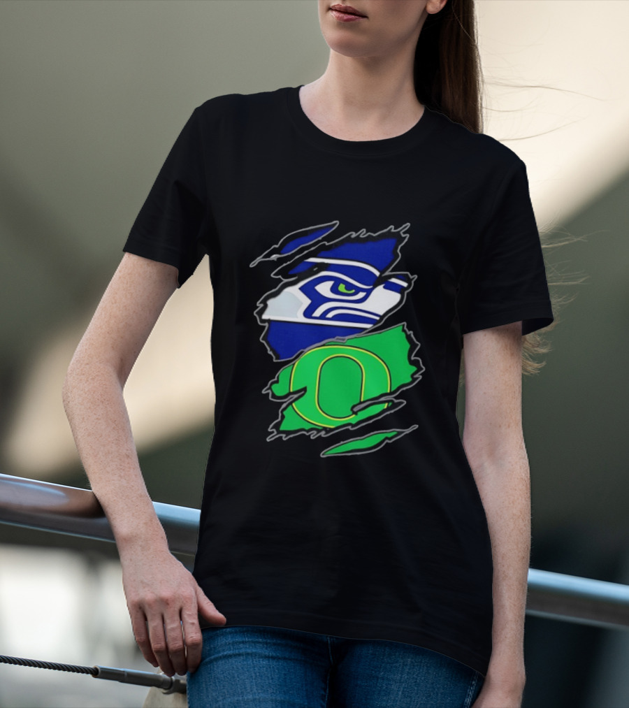 Seattle Seahawks Oregon Ducks Two Teams One Heart Scratch T-Shirt