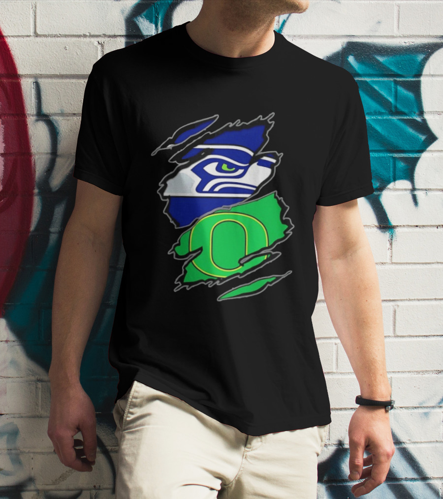 Seattle Seahawks Oregon Ducks Two Teams One Heart Scratch T-Shirt