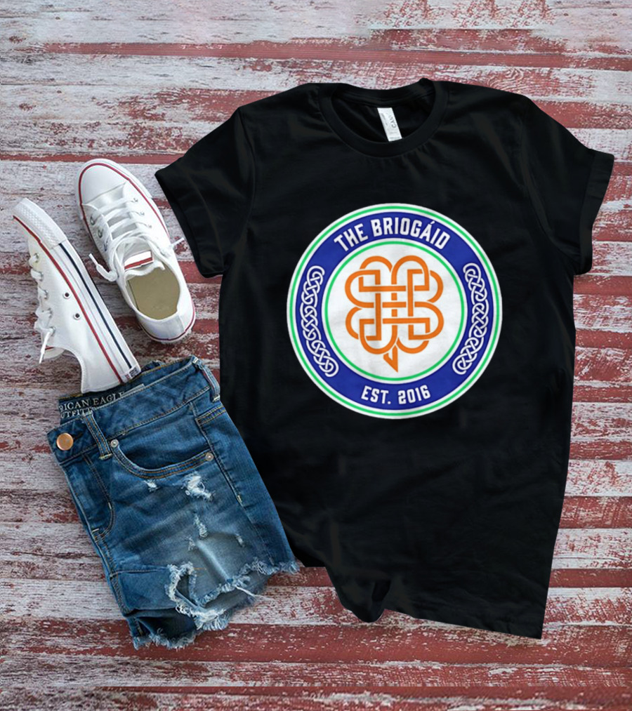 The Briogáid Celtic Knot Emblem EST 2016 T-Shirt