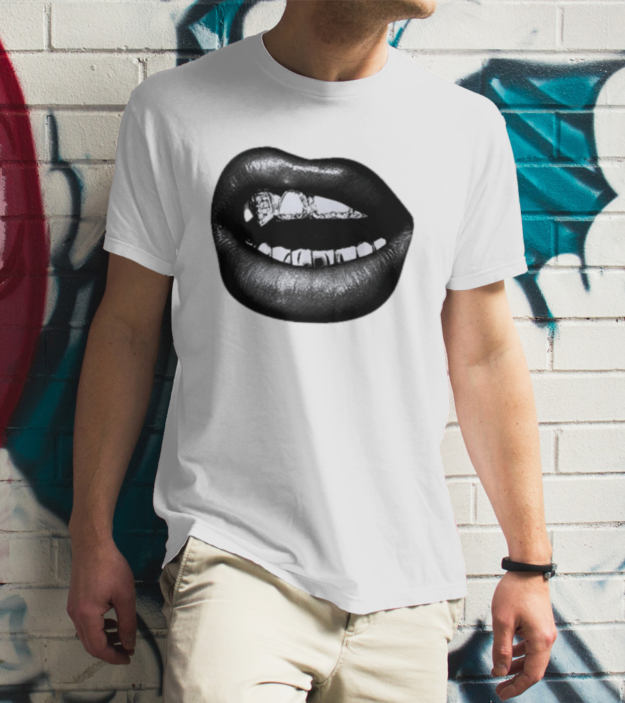 Dallas Cowboys Cheerleaders Black & White Lips Kevin Ozowski T-Shirt