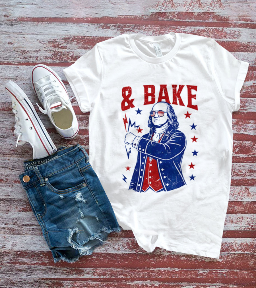 USA Benjamin Franklin Bake American Flag Sunglasses Stars T-Shirt