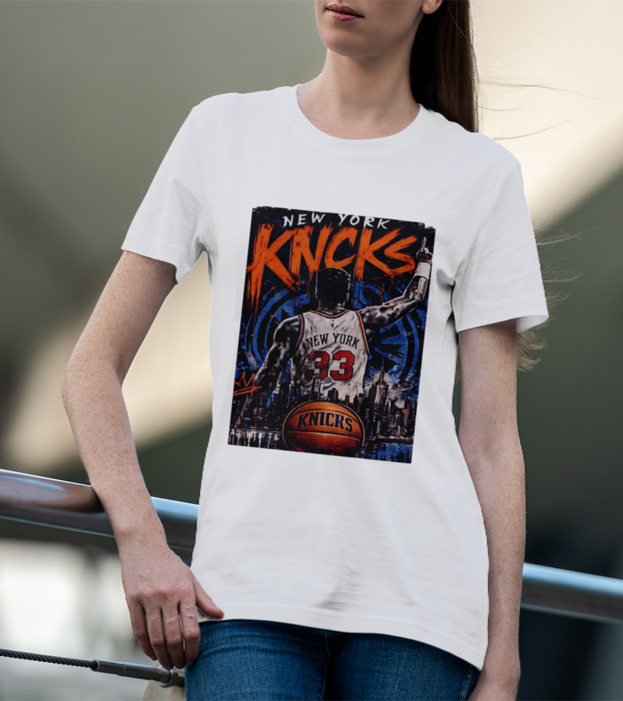 New York Knicks Ewing 33 City Skyline Basketball T-Shirt