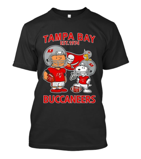Tampa Bay Buccaneers Snoopy And Charlie Brown EST 1974 T-Shirt