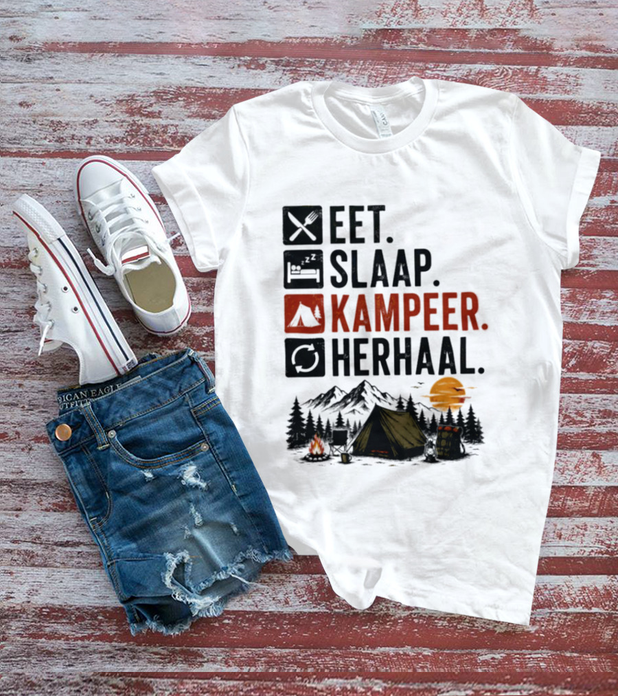 Eet Slaap Kampeer Herhaal Camping Tent Mountains Campfire Sunset T-Shirt