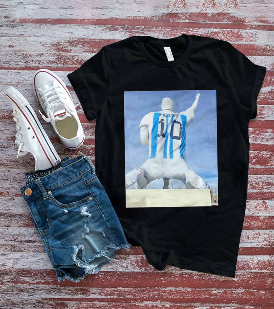 Lionel Messi 10 Argentina Jersey Statue Meme T-Shirt