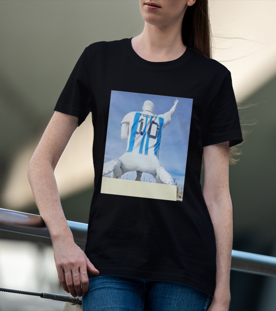 Lionel Messi 10 Argentina Jersey Statue Meme T-Shirt