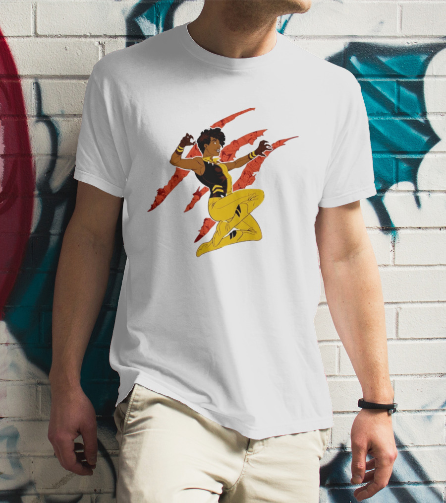 Superhero Vixen DC Comics Heroic Action Scratches T-Shirt