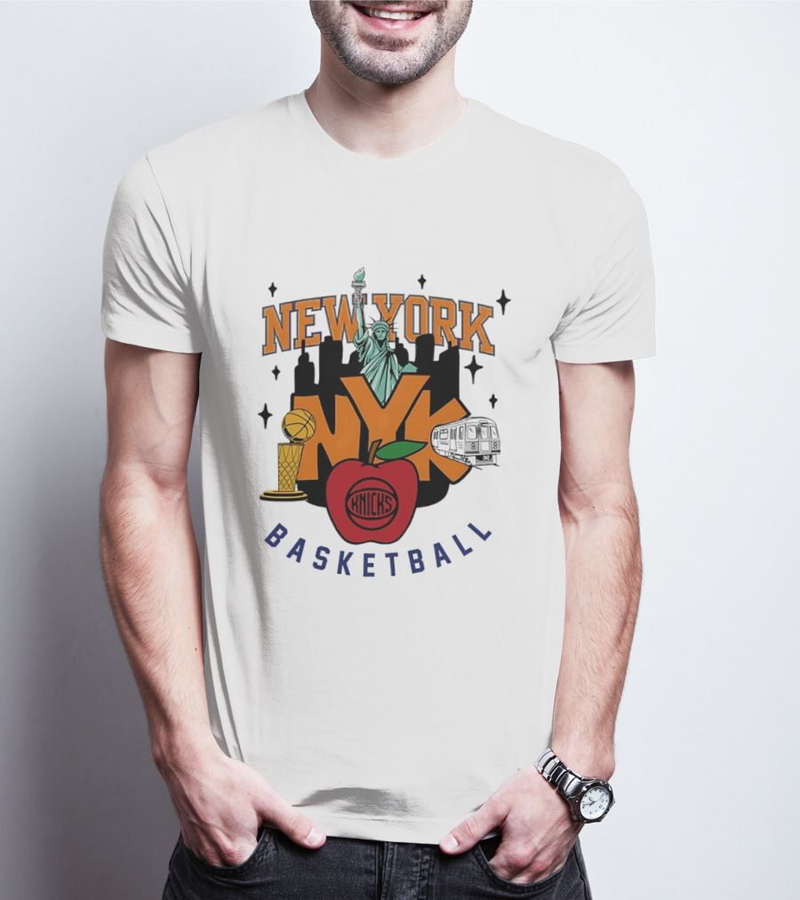 New York Knicks NYK Big Apple Basketball Statue Subway Skyline T-Shirt
