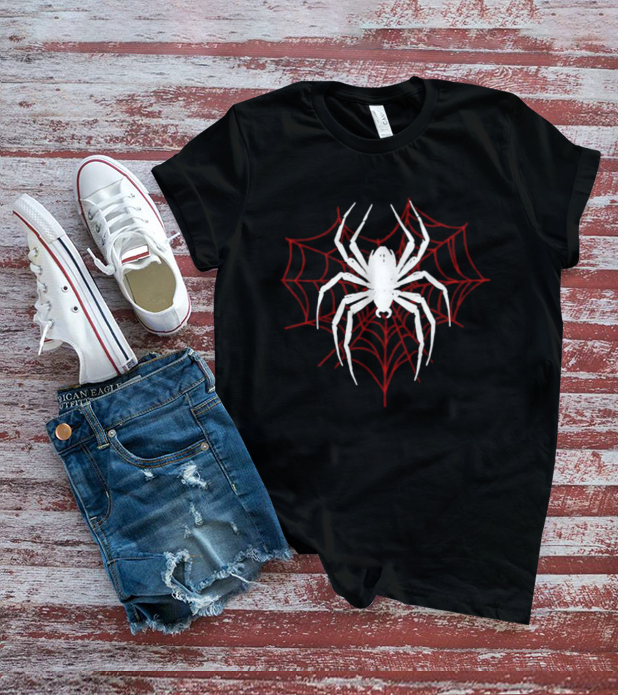 Heart Spider Web Goth Spooky Arachnid T-Shirt
