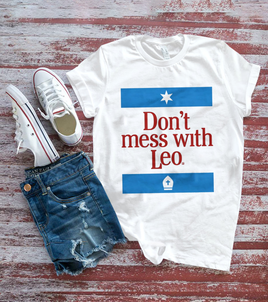 Don't Mess With Leo Mitre Star T-Shirt